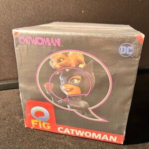 DC Catwoman Q-Fig Elite with Black and Purple Accents
